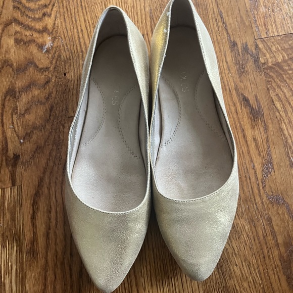 Aerosoles antiqued gold flats size 8 - Picture 5 of 5